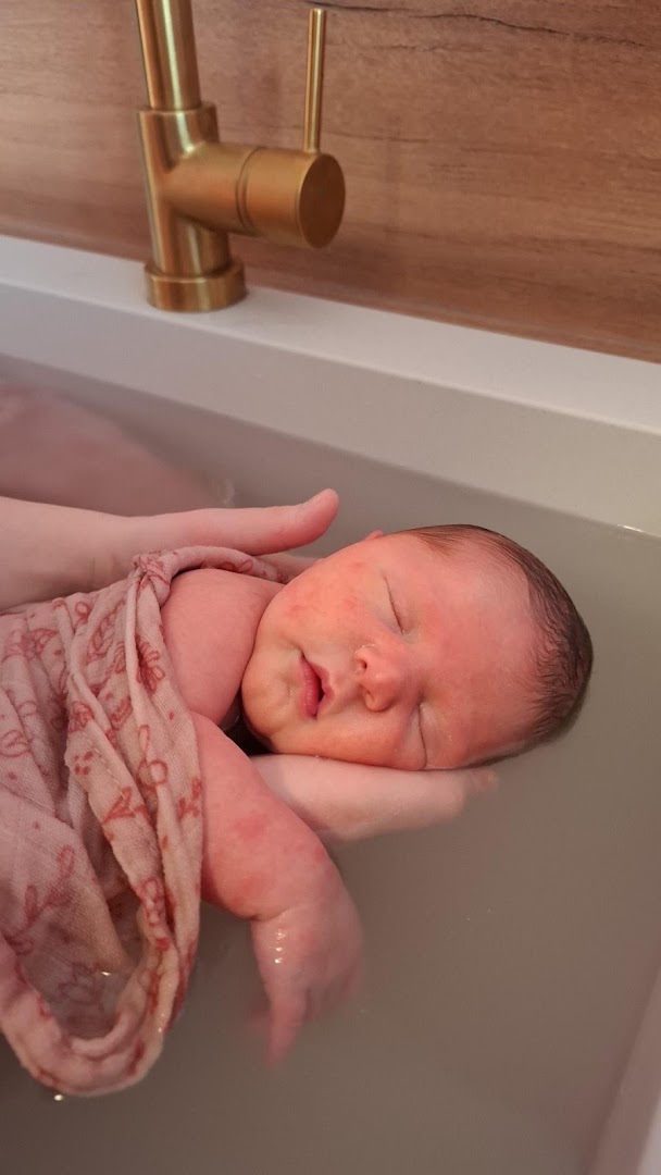 Mathilde - Massage femme enceinte - Massage bébé - Bain enveloppé - Saint- Lô · Photos 14